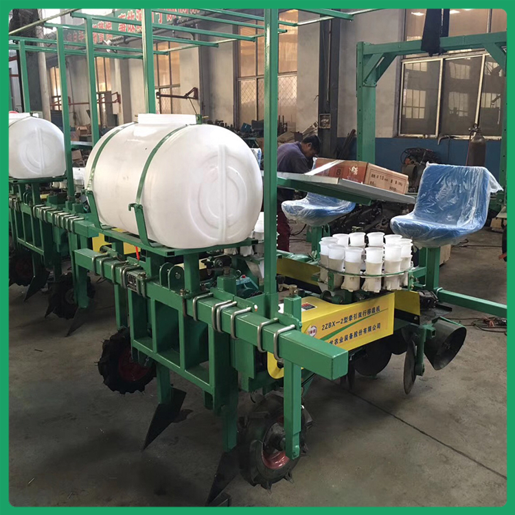黄芪栽植机 华龙移栽机 移栽机定制 功能可选