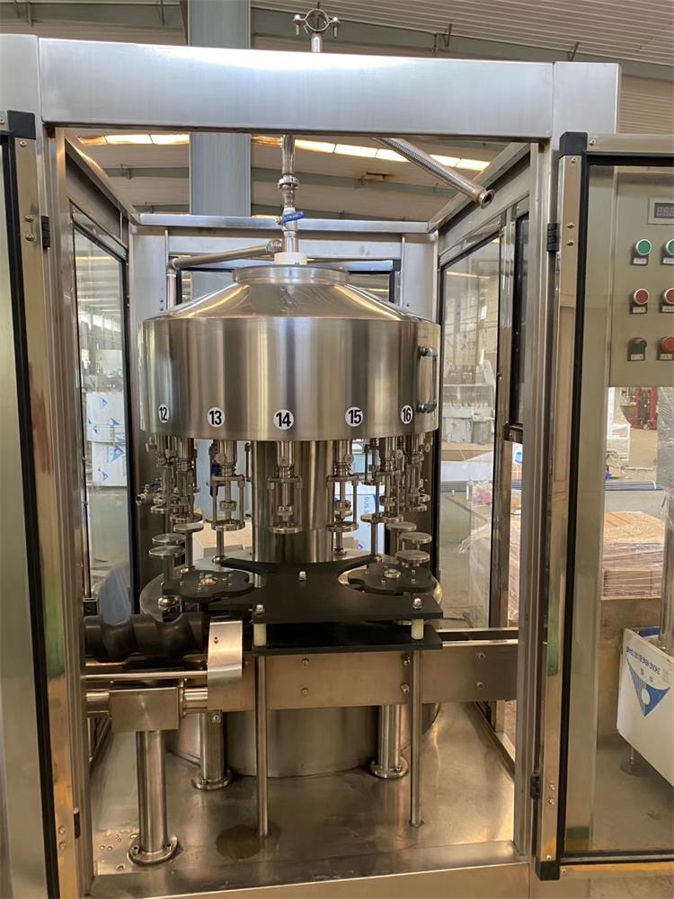 远科机械   调味品灌装机  酱油醋灌装机   料酒灌装机  可定制加工