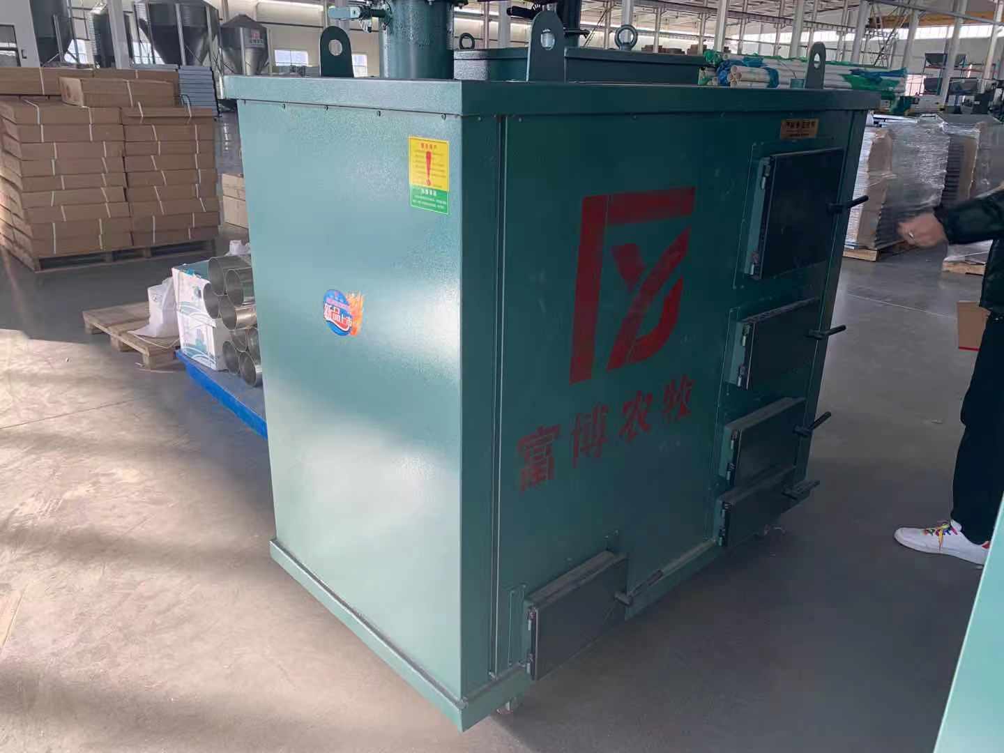 鸡舍猪舍加温增温设备工业养殖反烧式水暖锅炉厂家供应