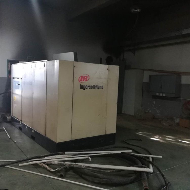 空压机租赁厂家服务工厂用气 英格索兰高压移动式空压机  高压空气压缩机租赁