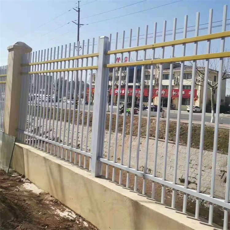 锌钢插接护栏 东昇庭院隔离栅 道路花坛护栏 新钢方管插接护栏