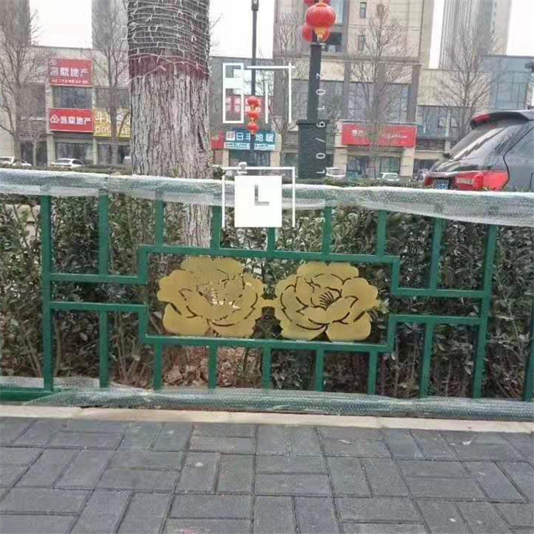 锌钢草坪护栏 东昇园林小区绿化围栏 金属公园草坪护栏