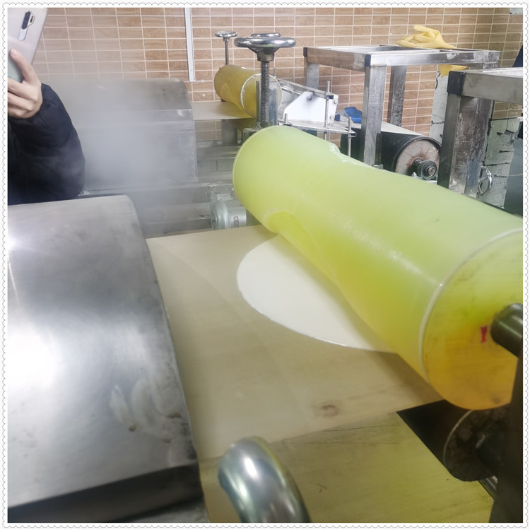 凉皮机小型仿手工凉皮机雲武厂家支持定做