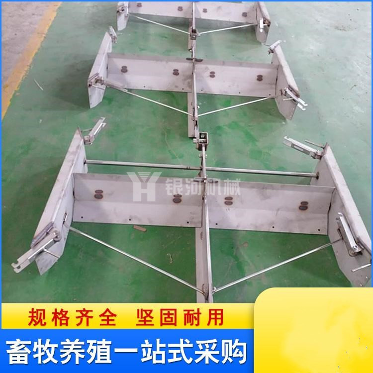 不锈钢刮粪机 全自动刮粪机 供应养殖场专用羊场刮粪板厂家