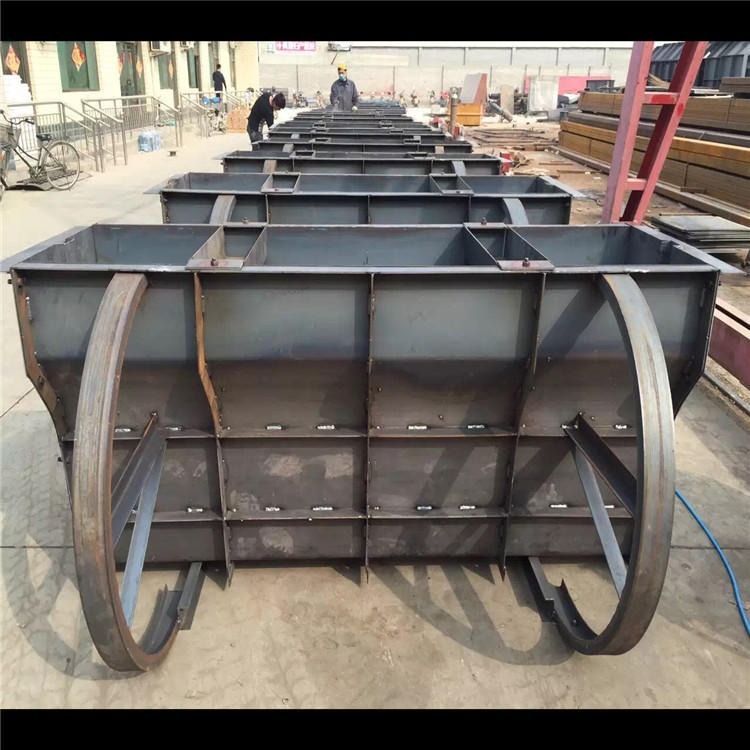 致宏 栏杆隔离带模具制作 马路隔离墩钢模具 工厂生产