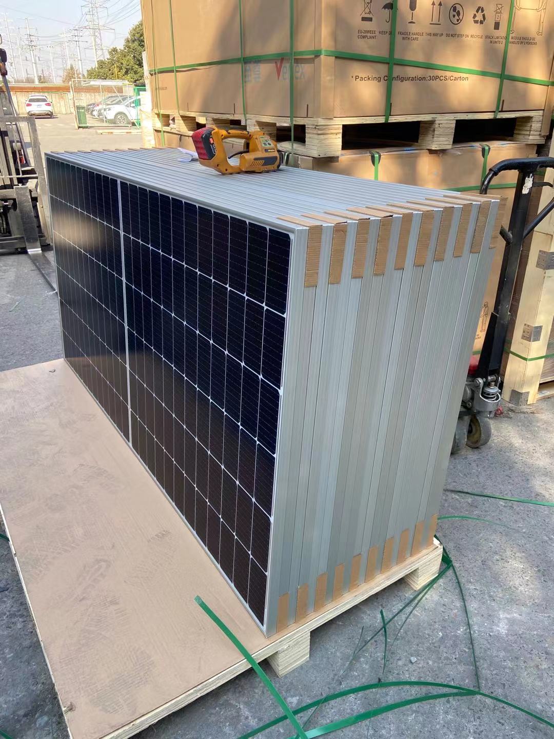 天合Q1 365W370W380W光伏太阳能板 天合光伏组件批发大量现货