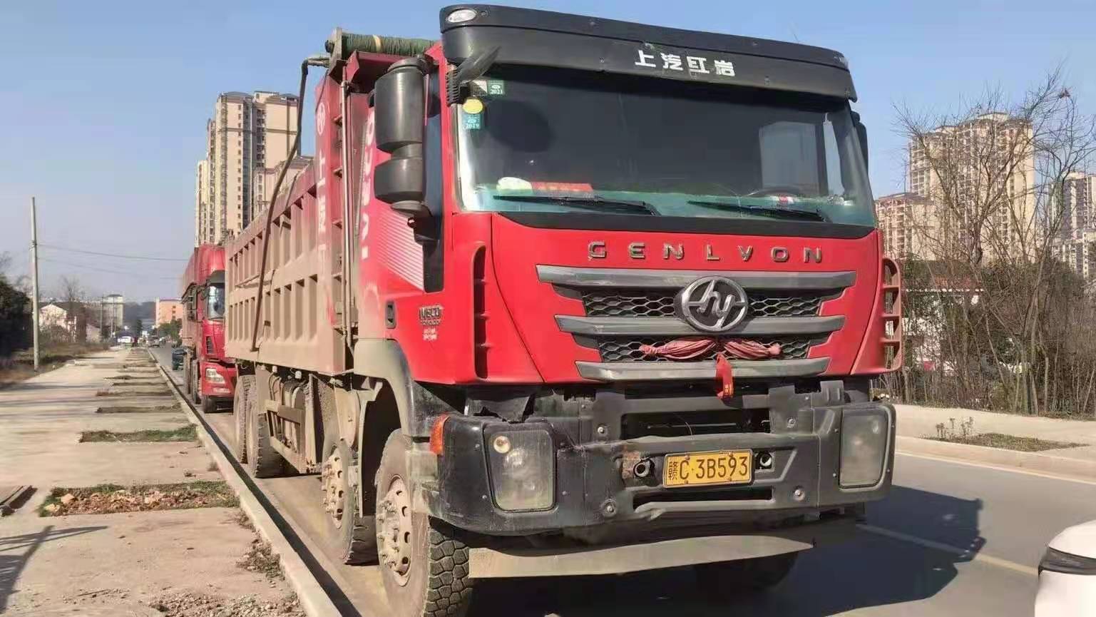 国五18年7月上户带全保出售 红岩杰狮前四后八自卸车 公司置换车