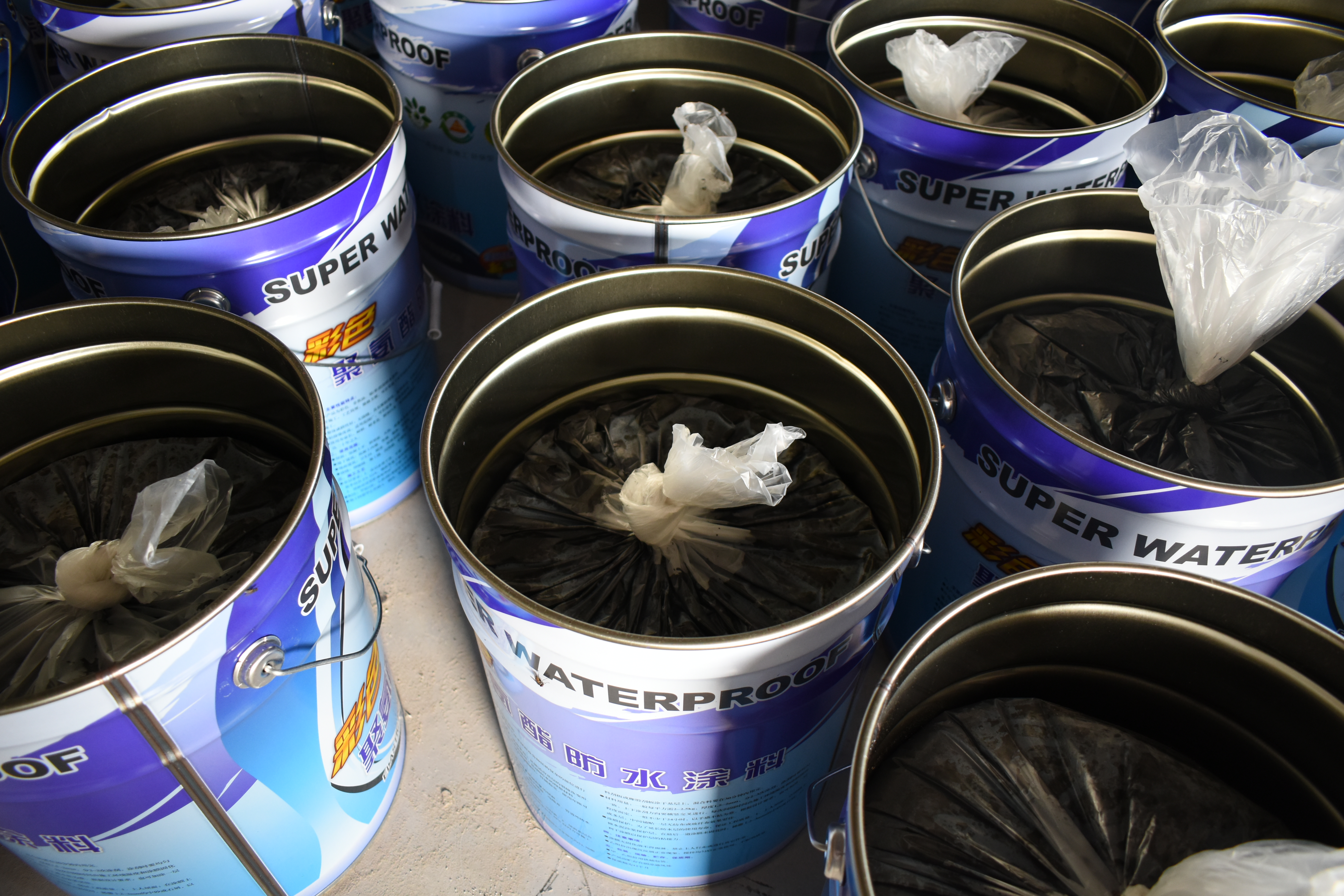 房屋建筑卫生间隧道水池防水用水性聚氨酯防水涂料（951） 厂家生产批发各种类型防水涂料