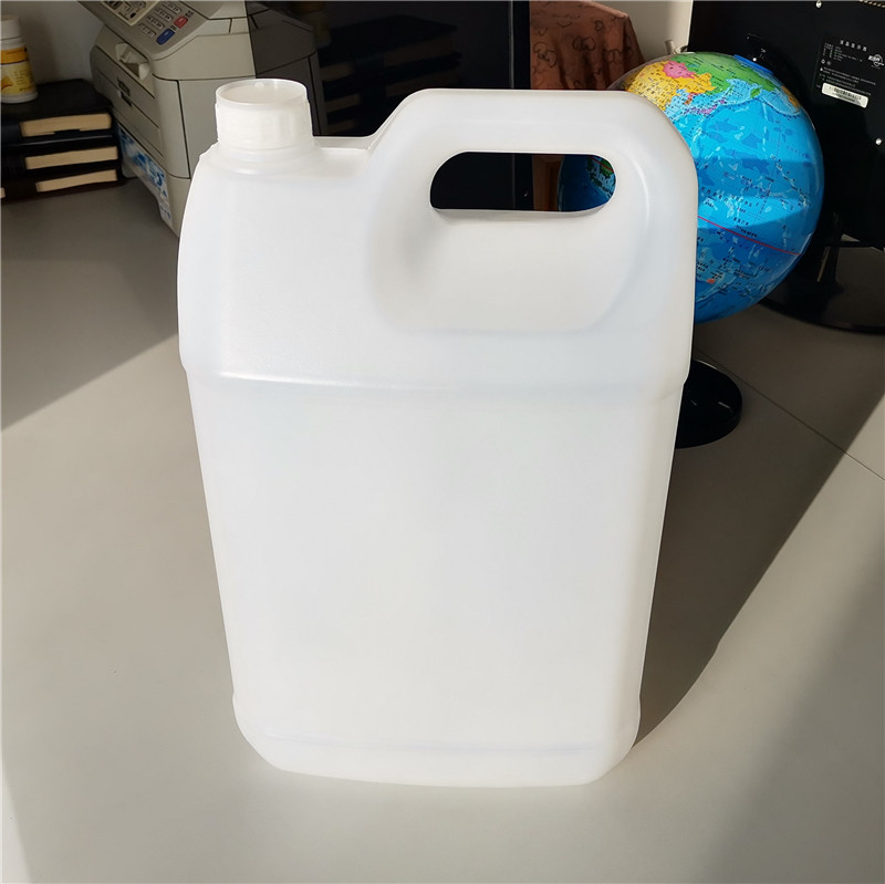 新佳塑业10升扁桶10Kg化工桶10公斤尿素桶10l塑料桶生产厂家
