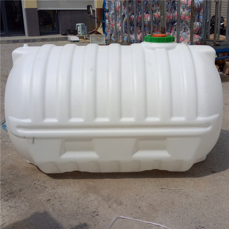 新佳塑业2吨卧式桶2吨水罐2吨水桶2000公斤塑料桶生产厂家
