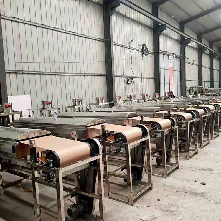 仿手工圆形凉皮机 雲武小型仿手工圆形凉皮机粉皮机 厂家品种型号多