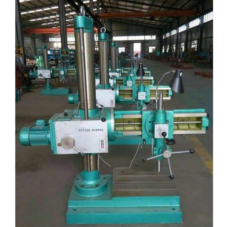 供应 Z3732*8移动式摇臂钻   自动进刀摇臂钻 Z3132(B)万向摇臂钻床