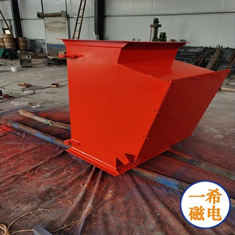 永磁管道除铁器      管道物料除铁设备    自卸式管道除铁器    液体管道除铁器