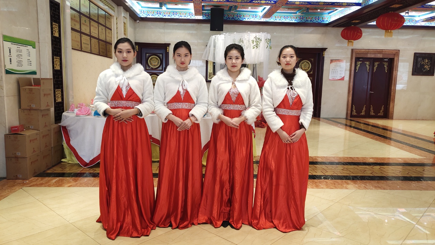 海口乐队歌手 小提琴古筝 魔术变脸小丑气球