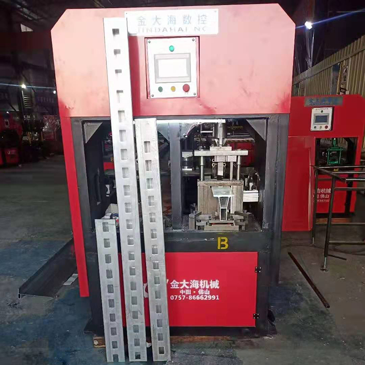 铝合金爬架导轨数控冲床