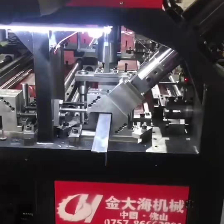 角钢冲孔冲断一体机效果不错