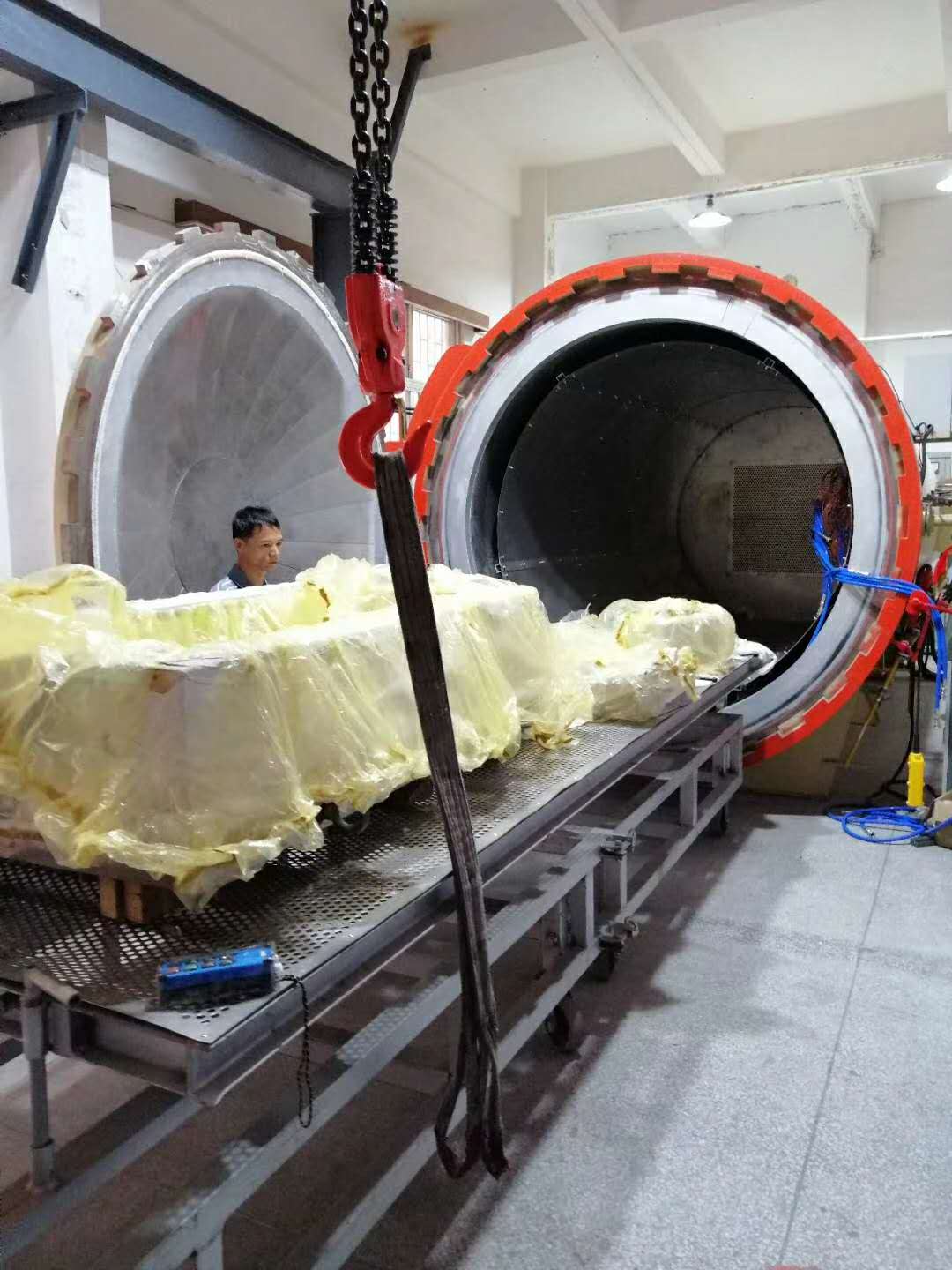 体育用品热压罐 复合材料热压罐的温度和压力参数要求