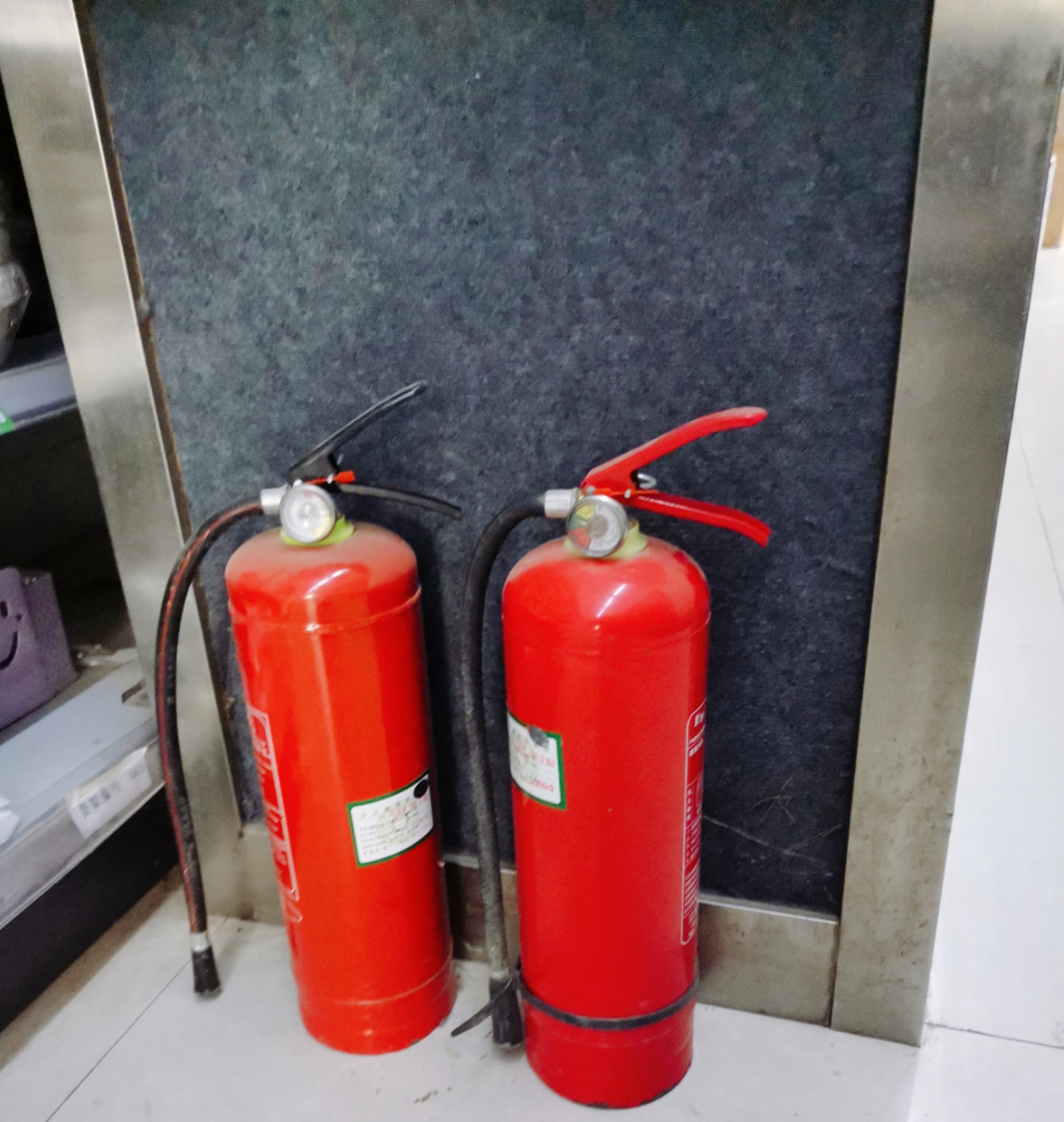 鑫启航 西安干粉灭火器 价格优惠 手提式干粉灭火器批发 干粉灭火器厂家直销 消防器材