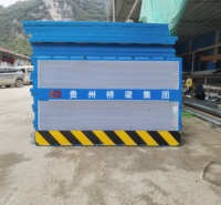 广西南宁安全防护栏厂 南宁基坑护栏厂 南宁电梯井口安全门 南宁基坑临边防护网 隔离护栏 恒烨筛网定制