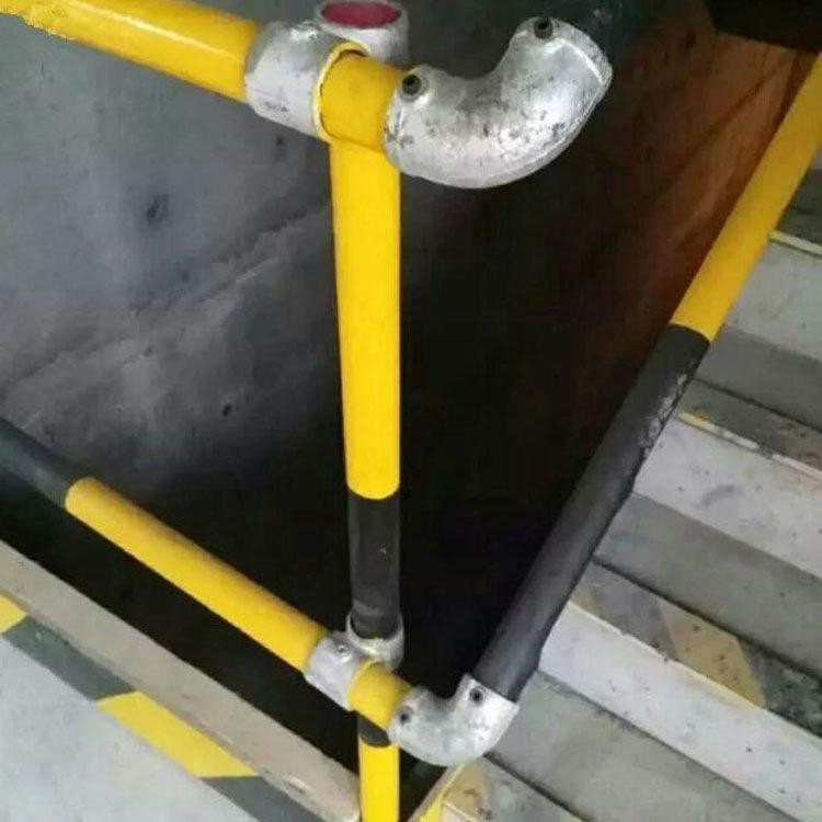 建筑防护栏立杆 建筑立杆 临时楼梯扶手 现货供应