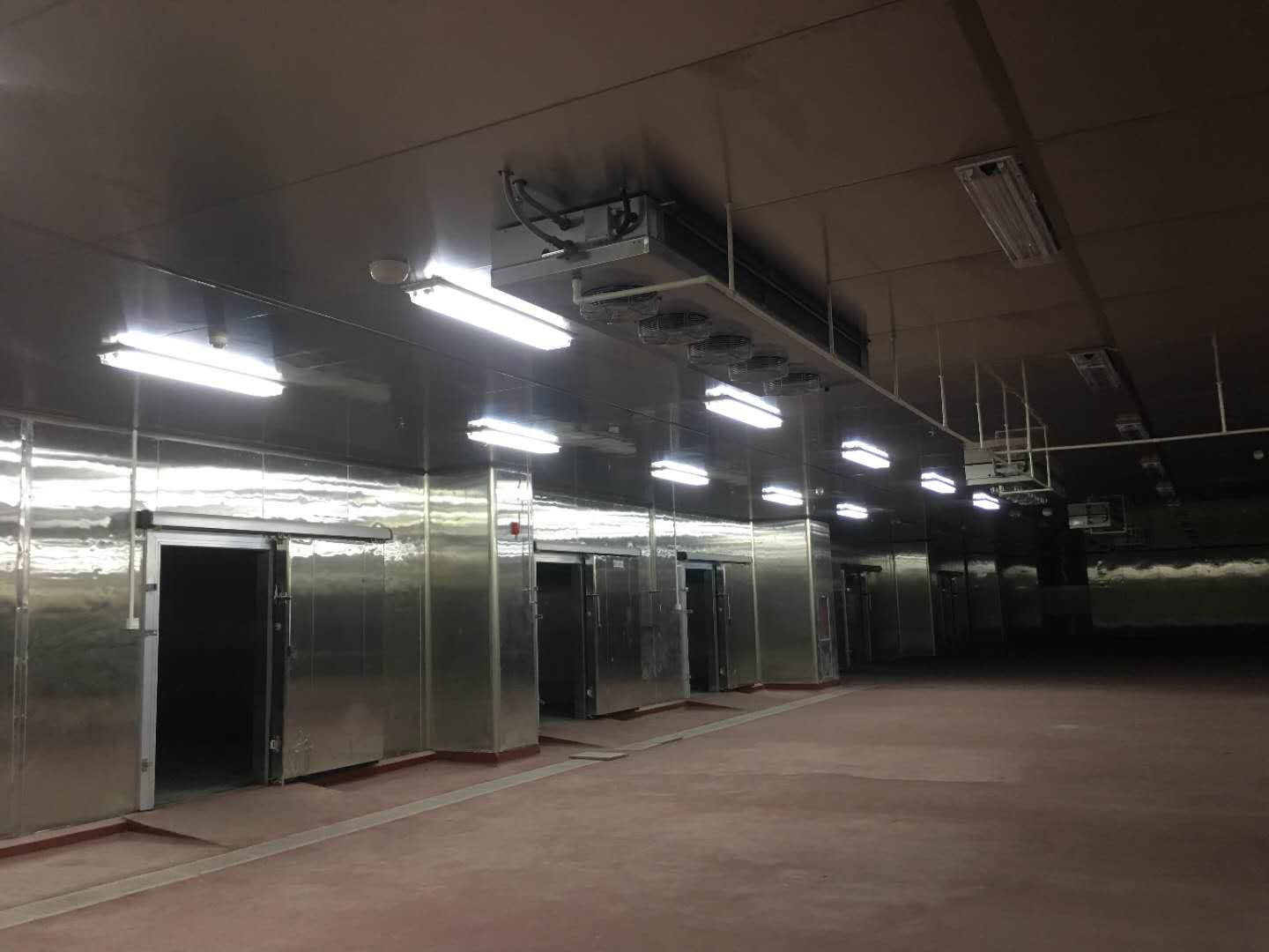 内蒙保鲜冷库设备 新冷源大型冷库建设 厂家配送送货上门