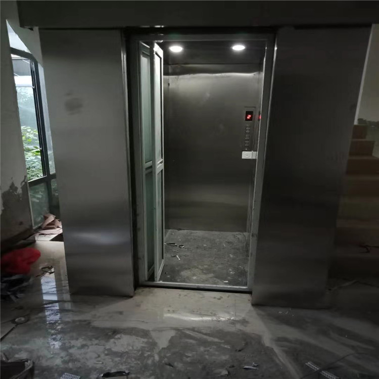 液压驱动别墅电梯_三层简单实用阁楼电梯厂家