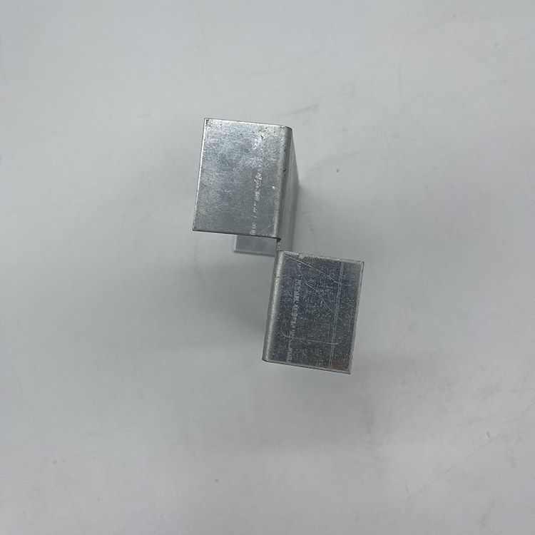 轻质隔墙板卡件 金属隔墙板花卡 轻质隔墙板花卡 质量放心