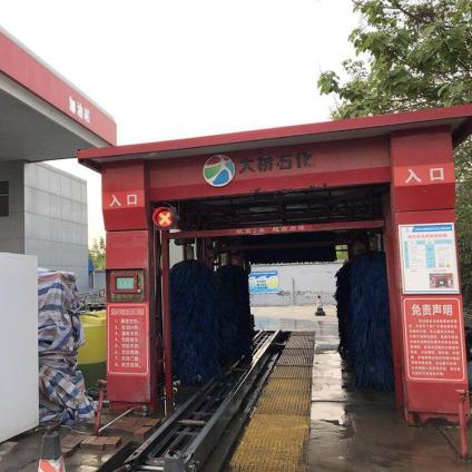 华洋洗车机 隧道电脑洗车机 隧道式电脑洗车 隧道洗车设备 生产厂家