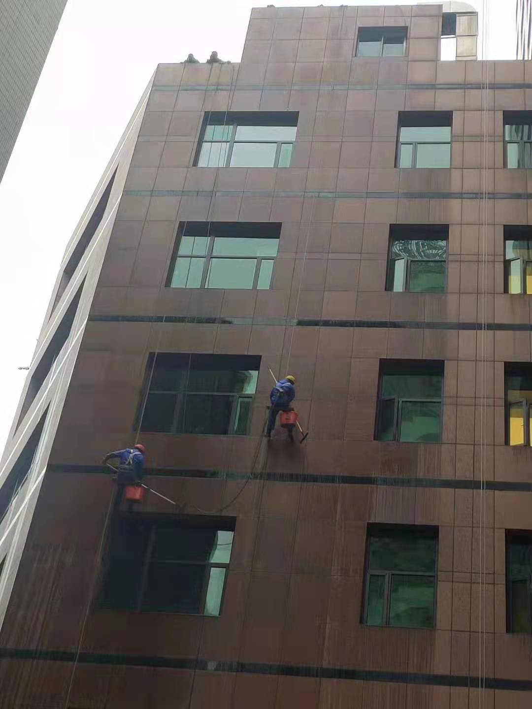 美洁防腐 贵州高空外墙玻璃清洗