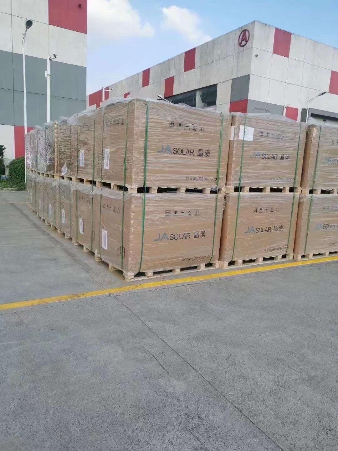 晶澳光伏板批发 晶澳300W-530W光伏太阳能板全国销售