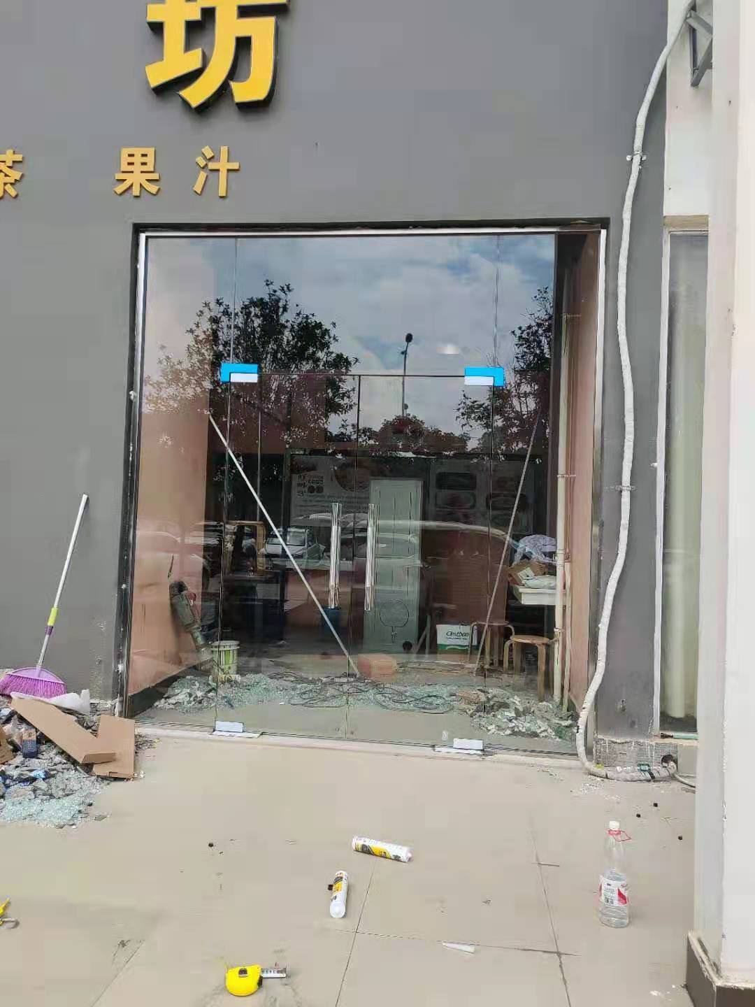 大量供应玻璃门