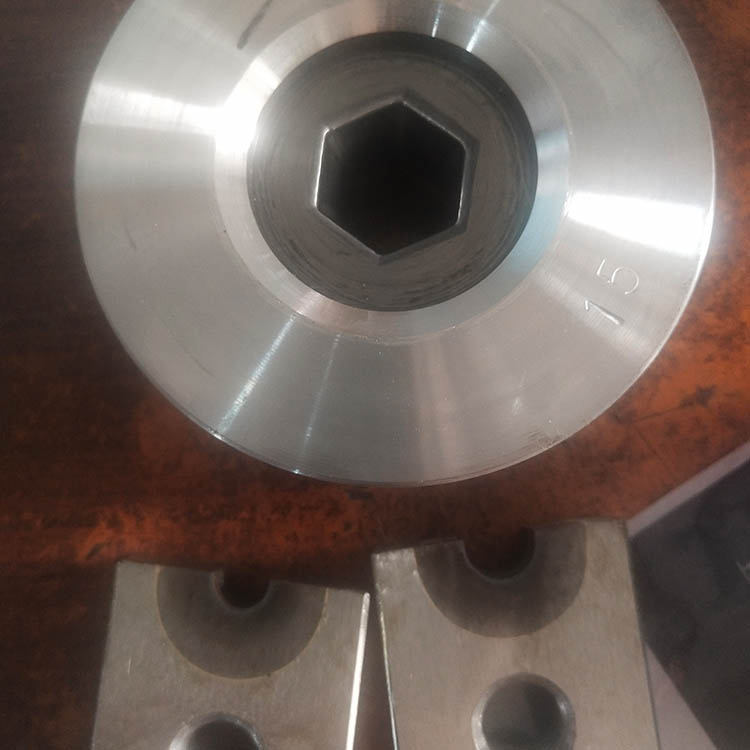 加工 轧辊模具 过线模具 精密模具 欢迎来电详询