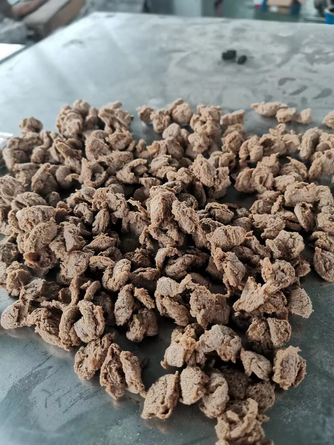 木薯渣膨化机 木薯粉粘合剂专用设备  木薯淀粉膨化机