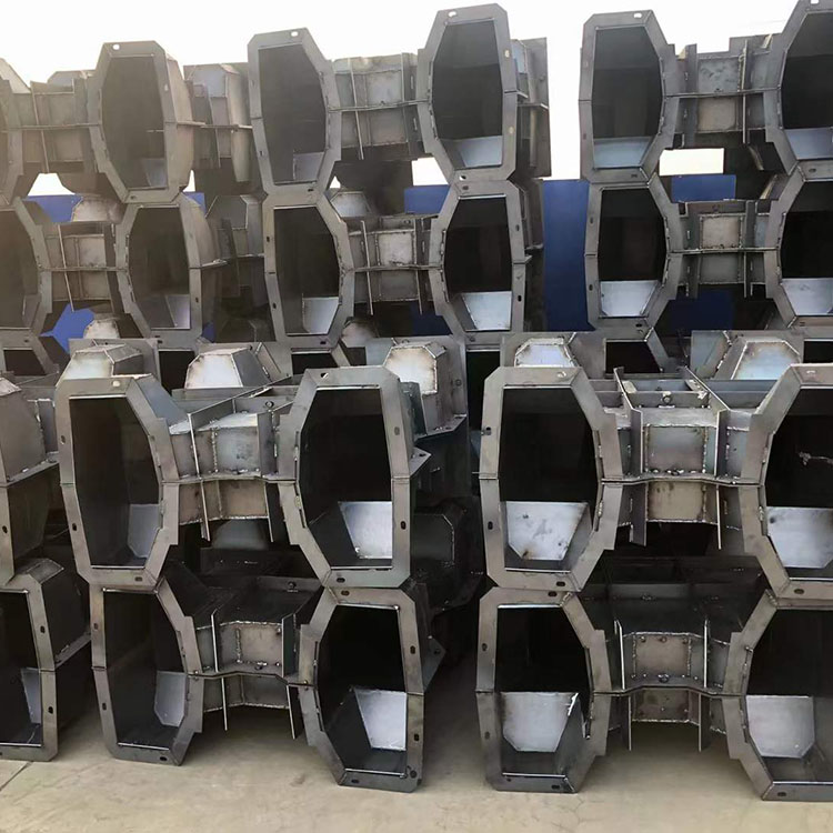 码头防浪石模具 四角防浪石模具 扭王防浪石模具厂家