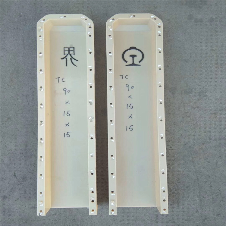 钢丝网立柱模具 标识桩塑料模具 水泥柱模具厂家