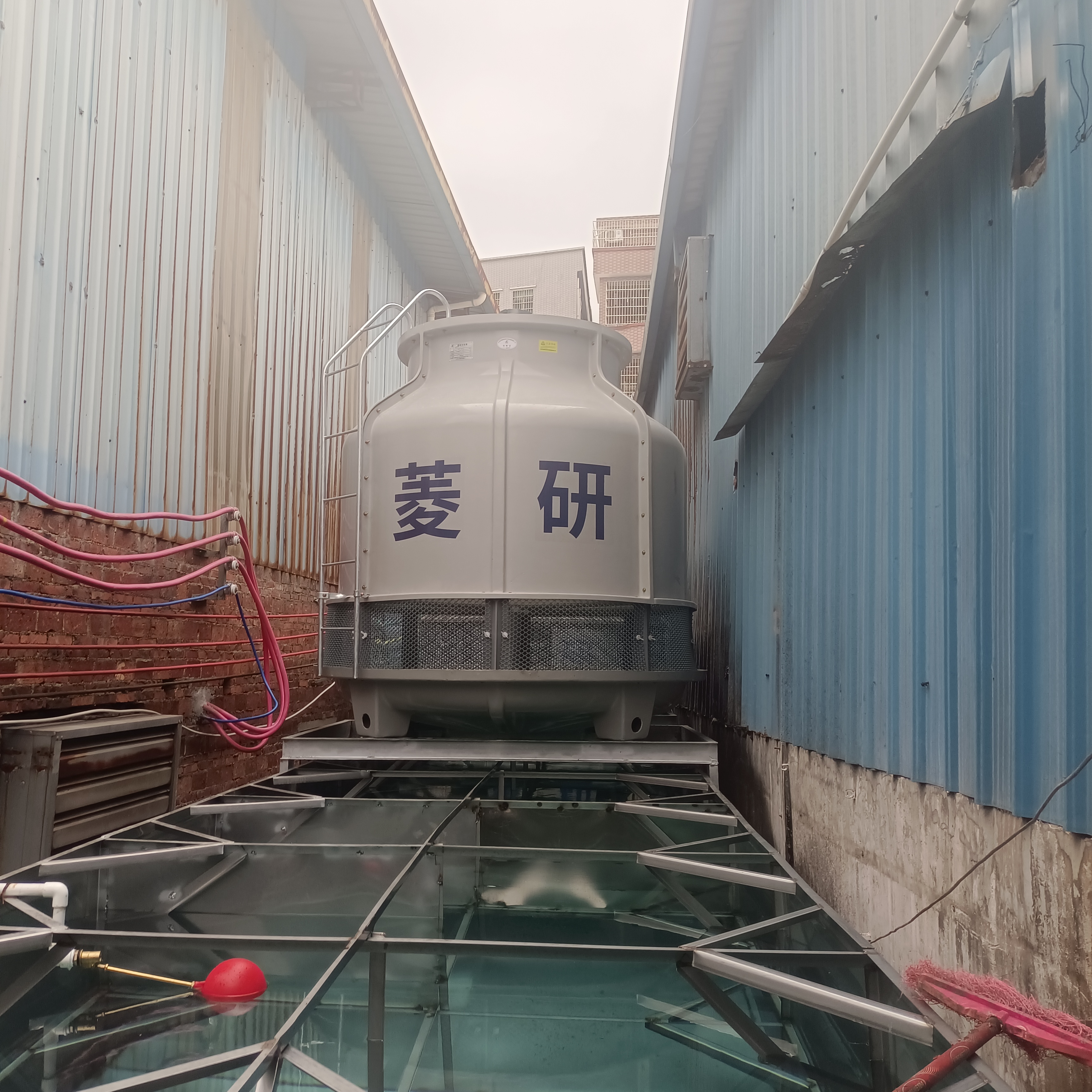 圆形玻璃钢冷却塔 工业塔 冷却水塔 低噪音低耗能  菱研机电