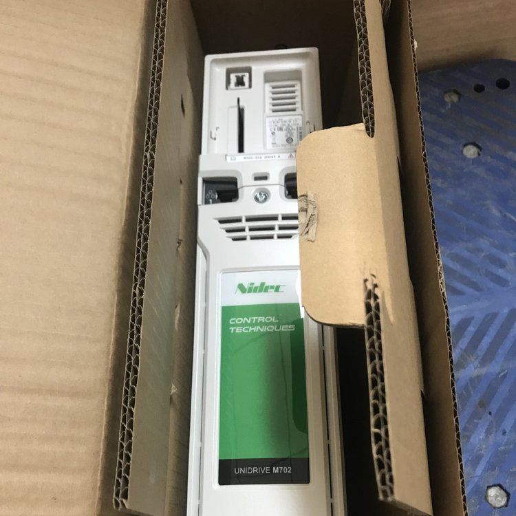 尼得科CT一级代理驱动器M600-03200066A10100AB100功率1.1KW
