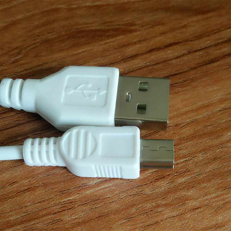 USB转Type-c手机数据线2A快充线适用于华 为适用小 米充电线定制