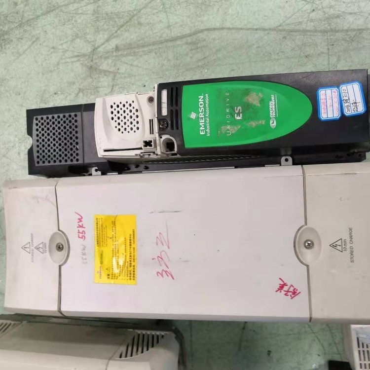 艾默生变频器瓦楞纸横切机纺织机Unidrive SP4401