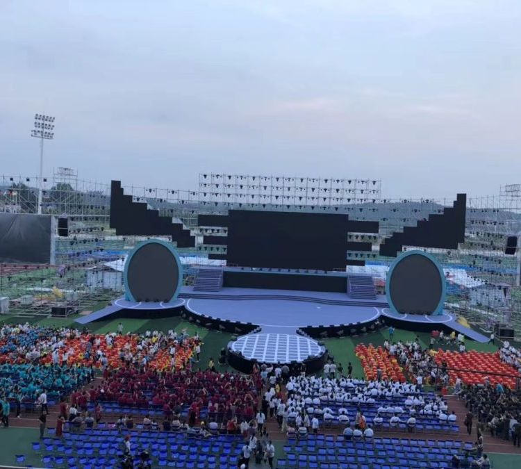 LED演出屏广泛应用于各种演出演唱会剧场体育赛事会议展览等场合