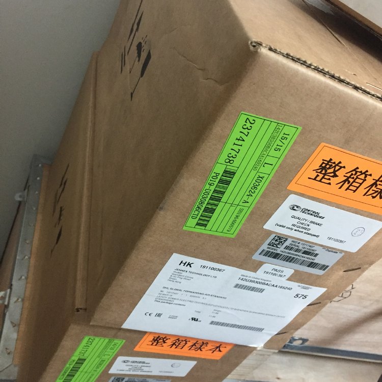 艾默生CT无刷交流伺服电机115U3C300BACAA115190尼得科CT