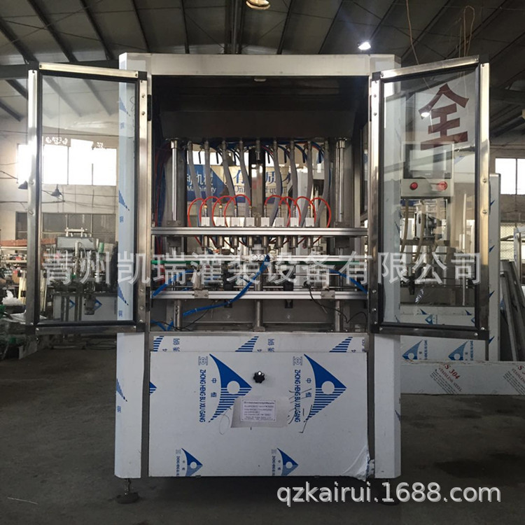 化工液体半自动灌装机 玻璃水防冻液半自动灌装机 小型液体灌装机