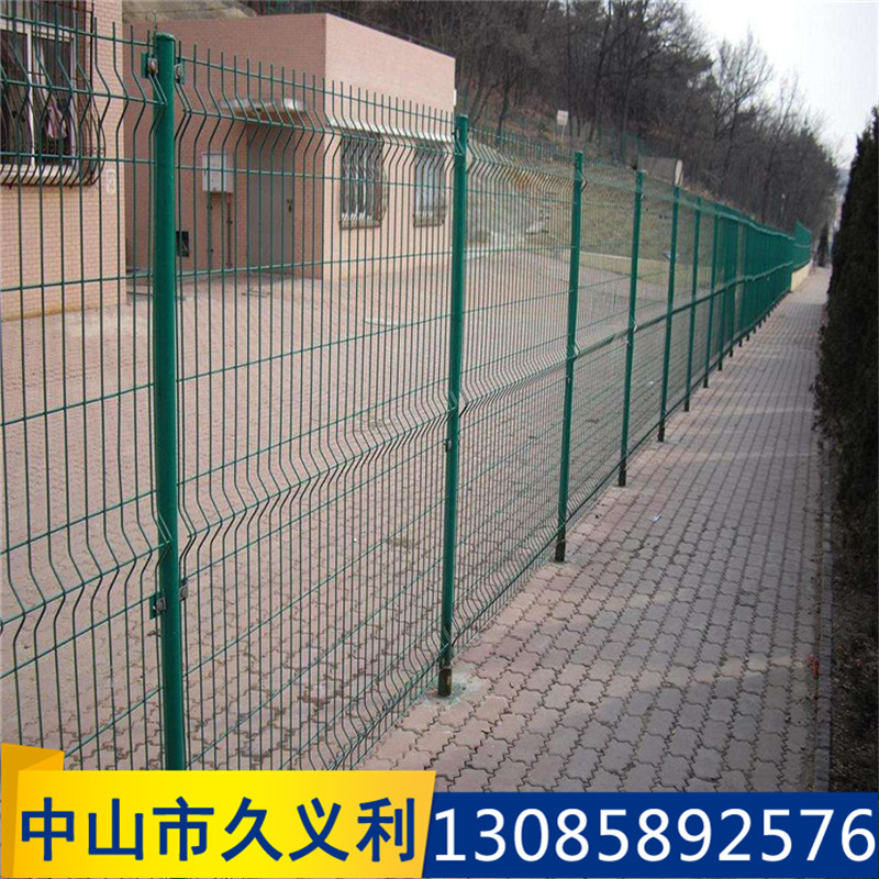 双边丝护栏高速公路防撞隔离护栏网低碳钢丝围网高速公路防撞隔离