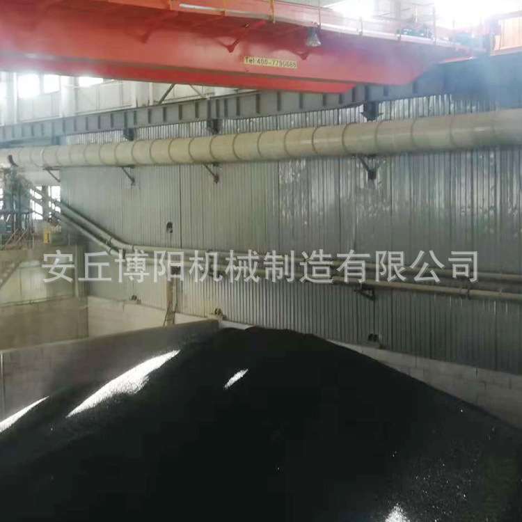 石膏粉管链输送设备_管链式给料机_全密闭管链机输送现场