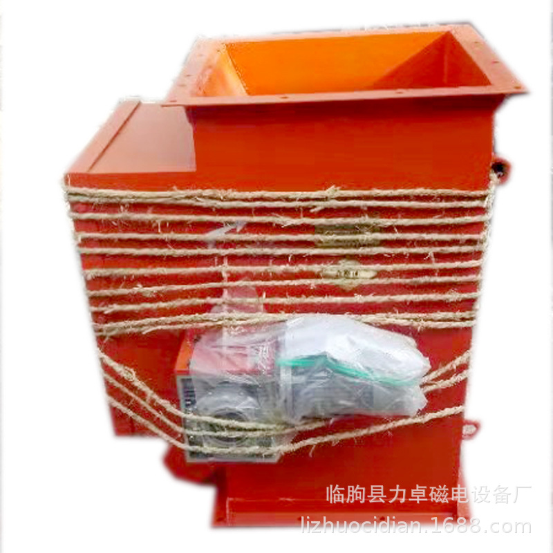 厂家生产水泥厂新型RCYZ系列永磁管道自动除铁器
