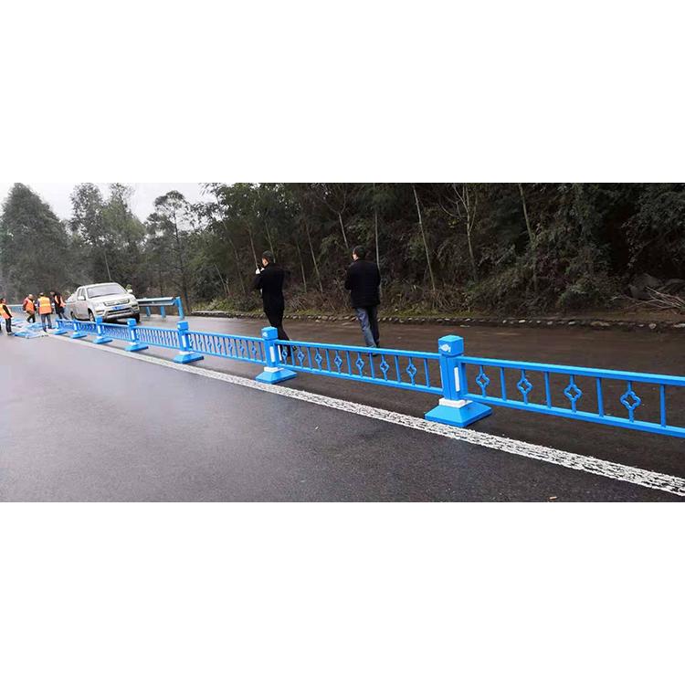 山东桥梁护栏厂家 道路交通安全防护栏定制