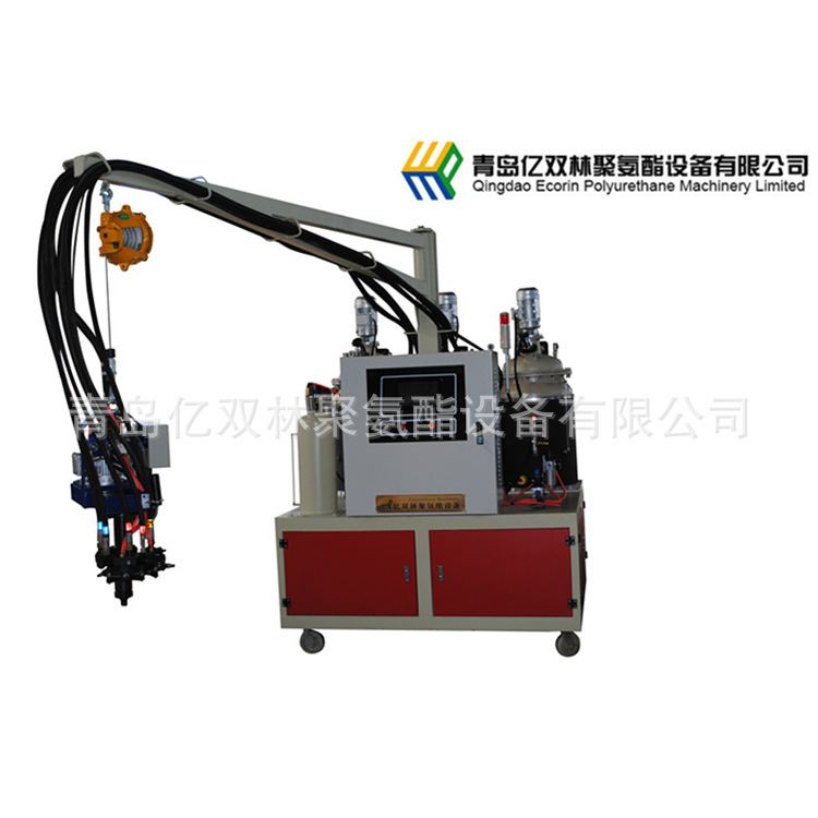 聚氨酯浇注设备PU仿真制品聚氨酯发泡机仿木线条加工机价格