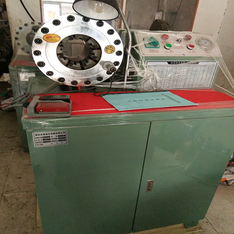 厂家直销优质胶管扣压机 扣管机 建筑钢管缩管机