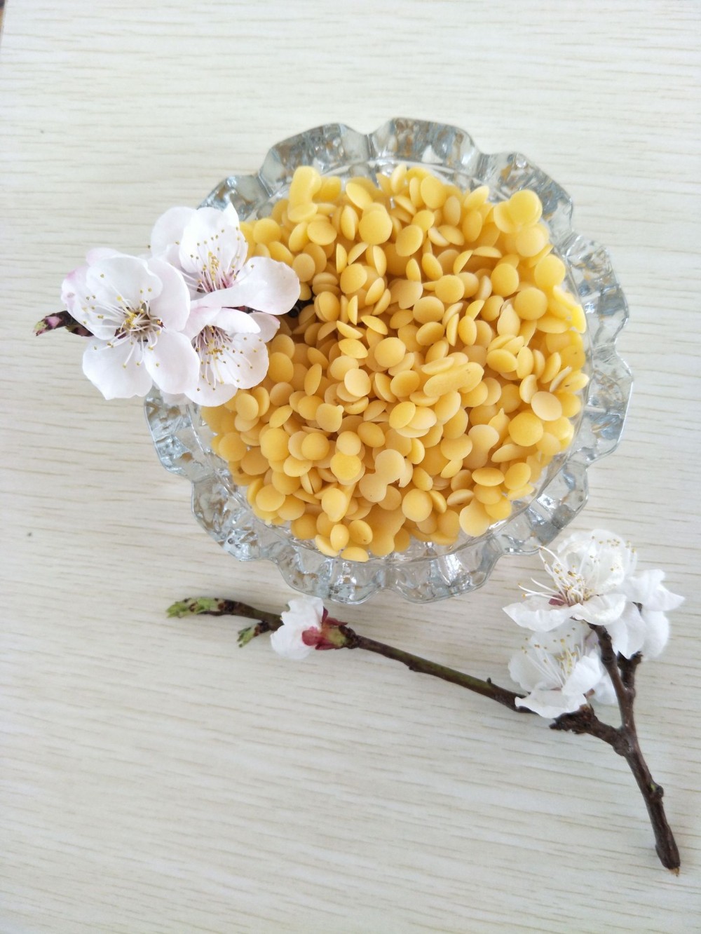 厂家大量供应黄蜂蜡 量大价优 欢迎选购