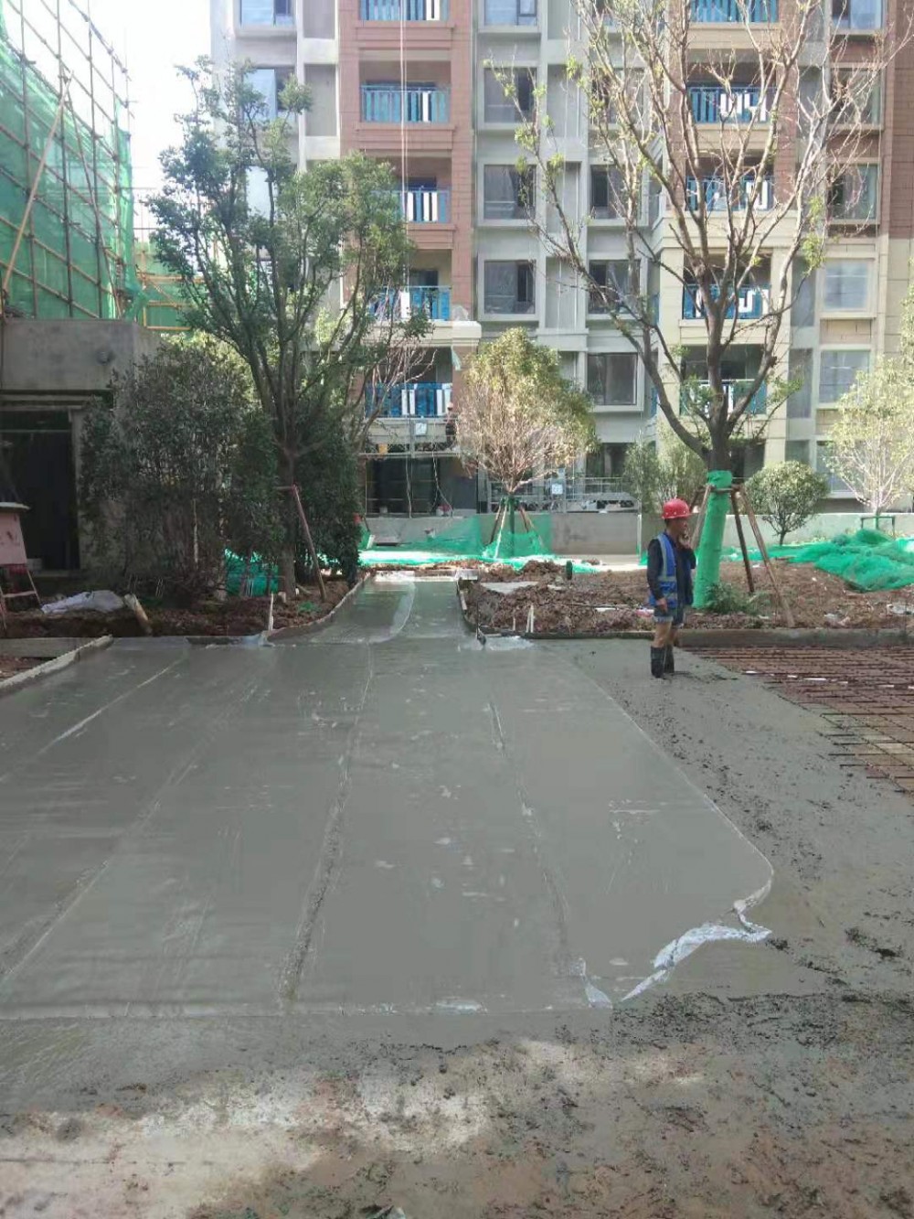 陕西混凝土   西安混凝土   厂家直销混凝土 铺路混凝土